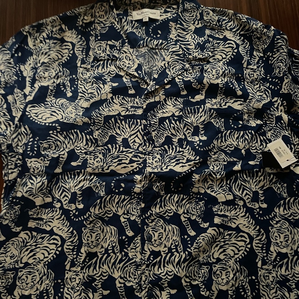 Men’s printed shirt